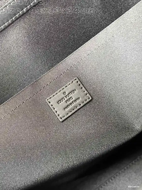 Repzbay 24H-41*33*14CM VUITTON LOUIS Plat Sac 0606
